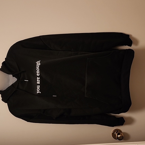 Sweatshirt - Picture 1 of 8